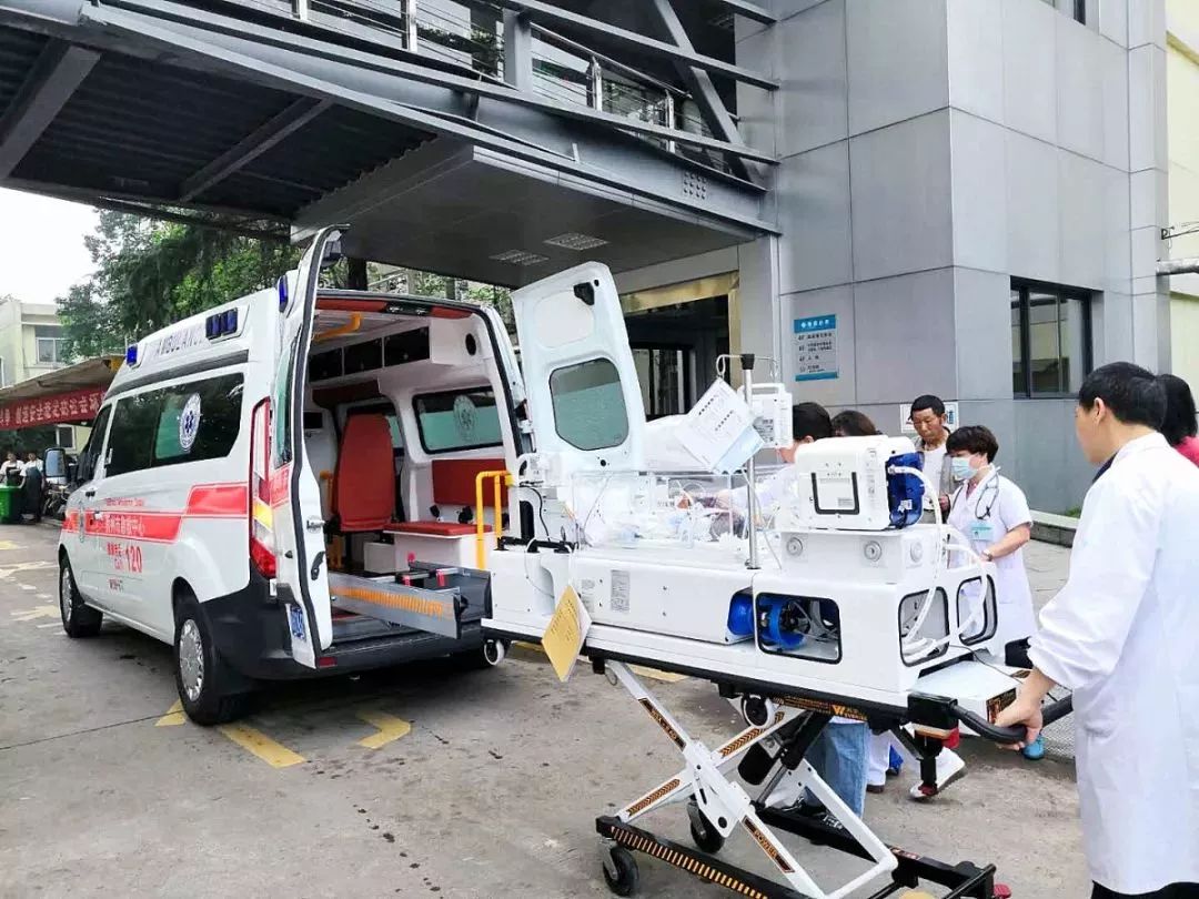 日土县长短途救护车转院